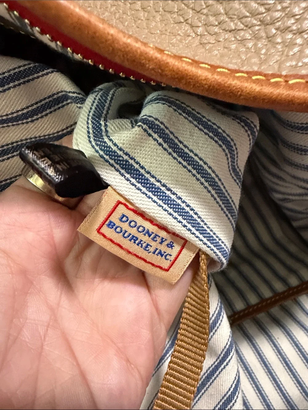 Dooney & Bourke Hobo Bag Large